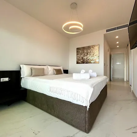 Mediterranean Sunset Cliffs Lägenhet *