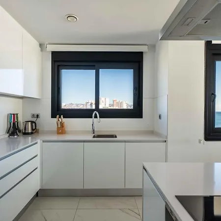 Mediterranean Sunset Cliffs Apartman