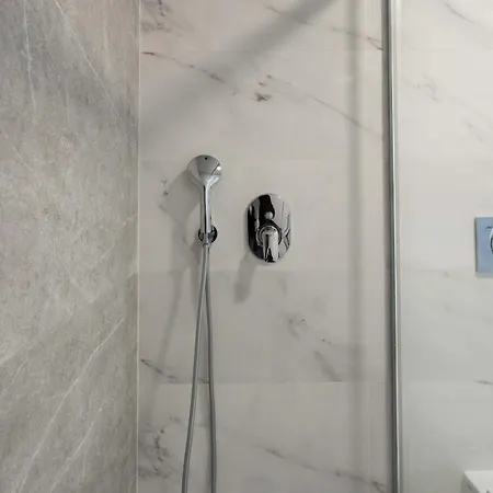 Mediterranean Sunset Cliffs Apartment