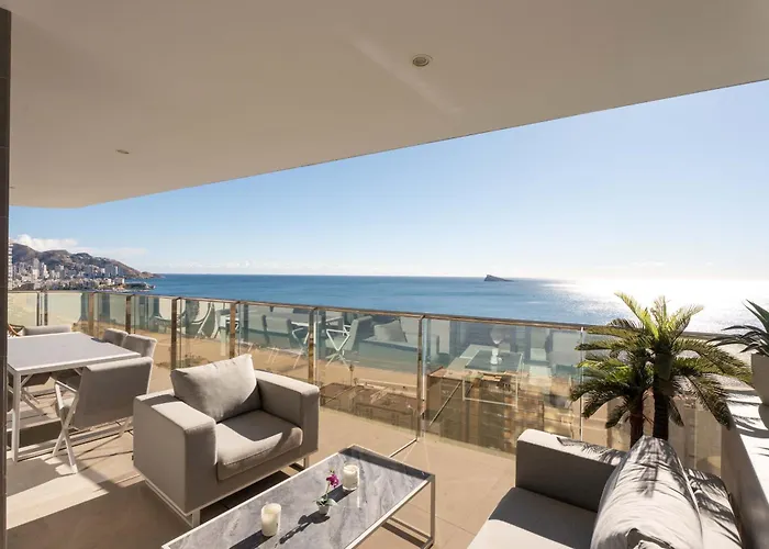 Mediterranean Sunset Cliffs Apartmán *